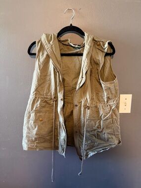 Zenana Outfitters Olive Utility Hooded Vest